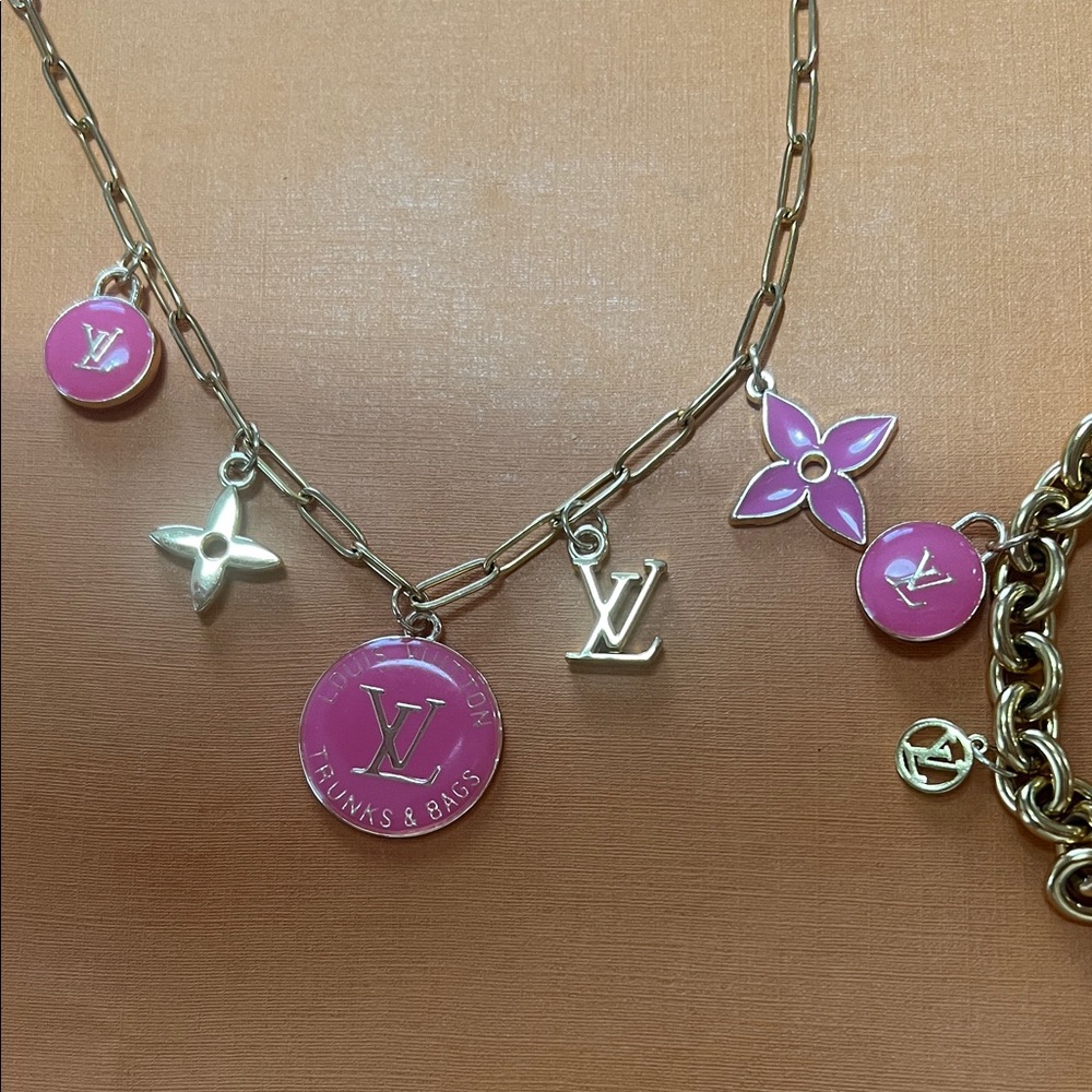 Louis Vuitton Gold and Pink Charm Necklace/bracelet bundle - Picture 3 of 3